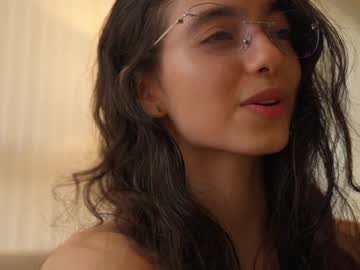 Foto porno Ce sexy este naughtysammx pe KUR.ro