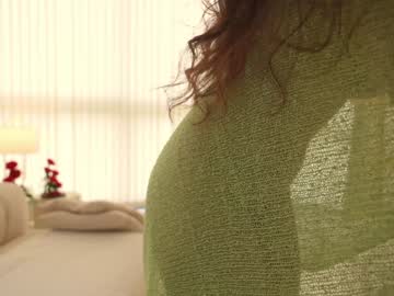 Foto porno Ce sexy este naughtysammx pe KUR.ro