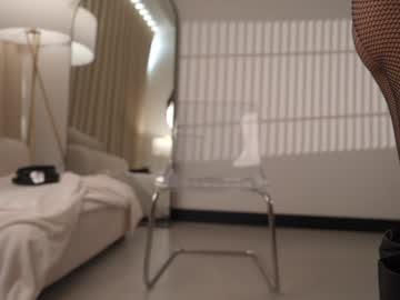 Foto porno Ce sexy este naughtysammx pe KUR.ro