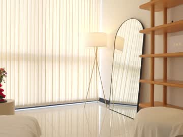 Foto porno Ce sexy este naughtysammx pe KUR.ro