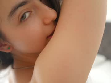 Foto erotica #1587503 pe KUR.ro