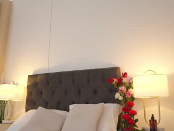 Foto porno Ce sexy este naughtysammx pe KUR.ro