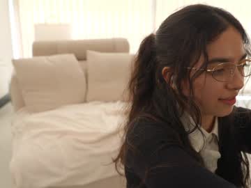 Foto porno Ce sexy este naughtysammx pe KUR.ro