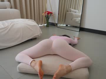 Foto porno Ce sexy este naughtysammx pe KUR.ro