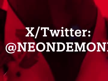 Ce sexy este neondemon_