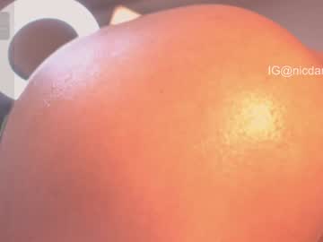 Foto porno Discutii intime cu nicdani_1 pe KUR.ro