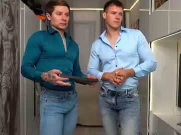 Foto porno Ce sexy este nick_howlenxx pe KUR.ro