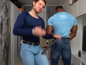 Foto porno Ce sexy este nick_howlenxx pe KUR.ro