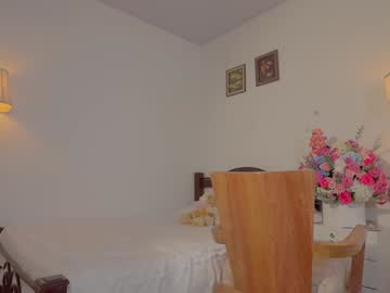 Foto porno Discutii intime cu nicolle_mitchelle pe KUR.ro