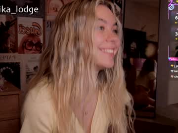 Foto porno Nebunii pe chat marca nika_lodge pe KUR.ro
