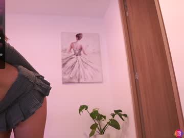 Foto porno Ce sexy este nina_mon pe KUR.ro