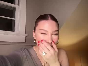 Foto porno Nebunii pe chat marca novavangogh pe KUR.ro