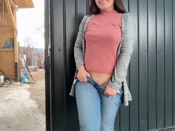 Foto porno Ganduri murdare cu nyconik pe KUR.ro