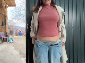 Foto porno Ganduri murdare cu nyconik pe KUR.ro