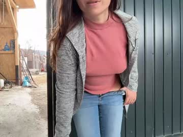 Foto porno Ganduri murdare cu nyconik pe KUR.ro