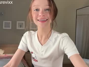 Foto porno onlykitty_chillhere se dezbraca la web pe Chaturbate pe KUR.ro