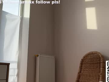 Foto porno onlykitty_chillhere se dezbraca la web pe Chaturbate pe KUR.ro