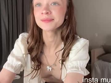Foto porno onlykitty_chillhere se dezbraca la web pe Chaturbate pe KUR.ro