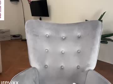 Foto porno onlykitty_chillhere se dezbraca la web pe Chaturbate pe KUR.ro