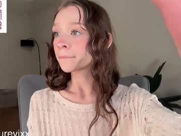 Foto porno onlykitty_chillhere se dezbraca la web pe Chaturbate pe KUR.ro