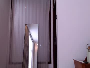 Foto porno Sex online cu parisbabyxox pe KUR.ro