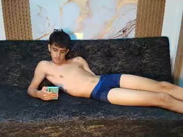 Foto erotica #4605798 pe KUR.ro