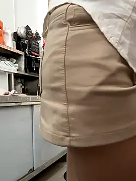 Foto porno penquan-520 ne arata tot la camera pe KUR.ro