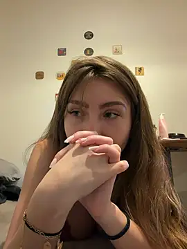 Foto porno Ce sexy este perrine_offf pe KUR.ro