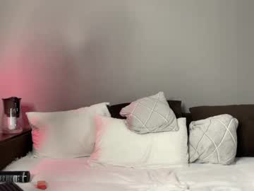 Foto porno petalpage vrea sex pe Chaturbate pe KUR.ro