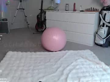 Foto porno Nebunii pe chat marca petitebrat pe KUR.ro