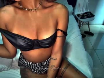 Foto porno Ce sexy este petitebubblegum pe KUR.ro