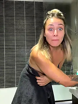 Foto erotica #1194551 pe KUR.ro