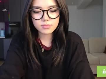 Foto porno phantom_wave ne arata tot la camera pe KUR.ro