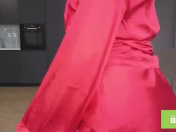 Foto porno phantom_wave ne arata tot la camera pe KUR.ro