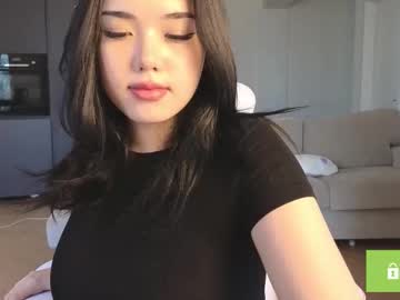 Foto porno phantom_wave ne arata tot la camera pe KUR.ro