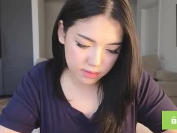 Foto porno phantom_wave ne arata tot la camera pe KUR.ro