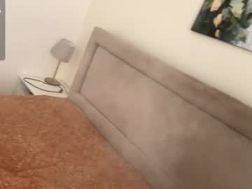 Foto porno phqqipi se dezbraca la web pe Chaturbate pe KUR.ro