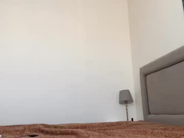 Foto porno phqqipi se dezbraca la web pe Chaturbate pe KUR.ro