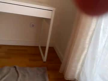 Foto porno phqqipi se dezbraca la web pe Chaturbate pe KUR.ro
