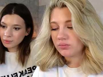 Foto porno Nebunii pe chat marca pinkadele pe KUR.ro