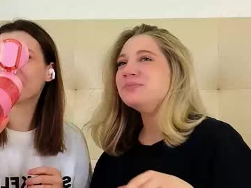 Foto porno Nebunii pe chat marca pinkadele pe KUR.ro