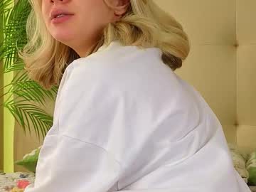 Foto porno Nebunii pe chat marca pinkadele pe KUR.ro