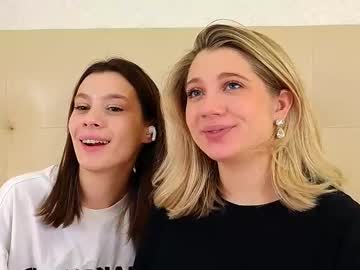 Foto porno Nebunii pe chat marca pinkadele pe KUR.ro