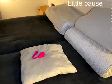 Foto porno pinkloving vrea sex pe Chaturbate pe KUR.ro