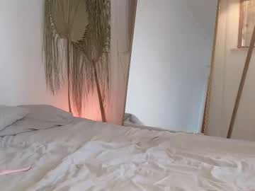 Foto porno polynessia ne arata tot la camera pe KUR.ro