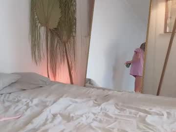 Foto porno polynessia ne arata tot la camera pe KUR.ro