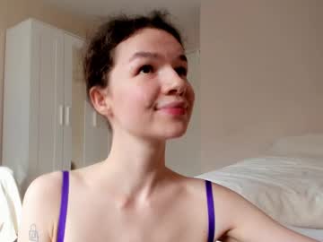 Foto porno Nebunii pe chat marca pornra pe KUR.ro