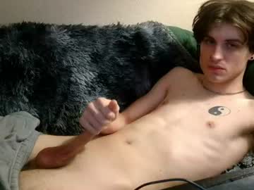 Foto porno Nebunii pe chat marca prettyboyfate pe KUR.ro
