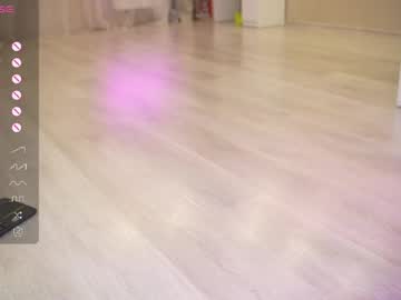 Foto porno Nebunii pe chat marca queenelia pe KUR.ro