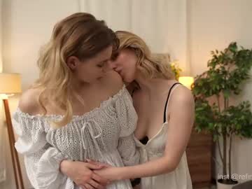 Foto porno Sex online cu refined_style pe KUR.ro